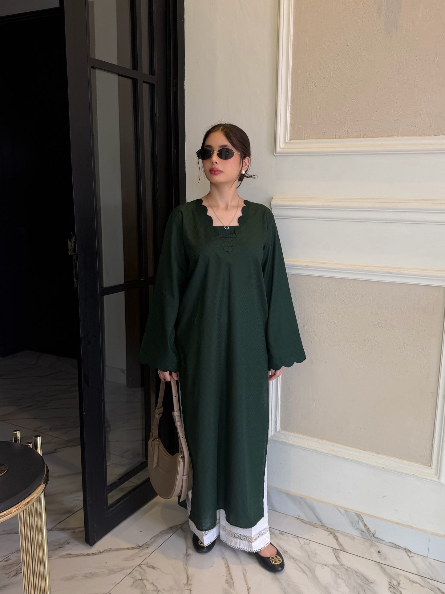 Neris - Stitched Pret