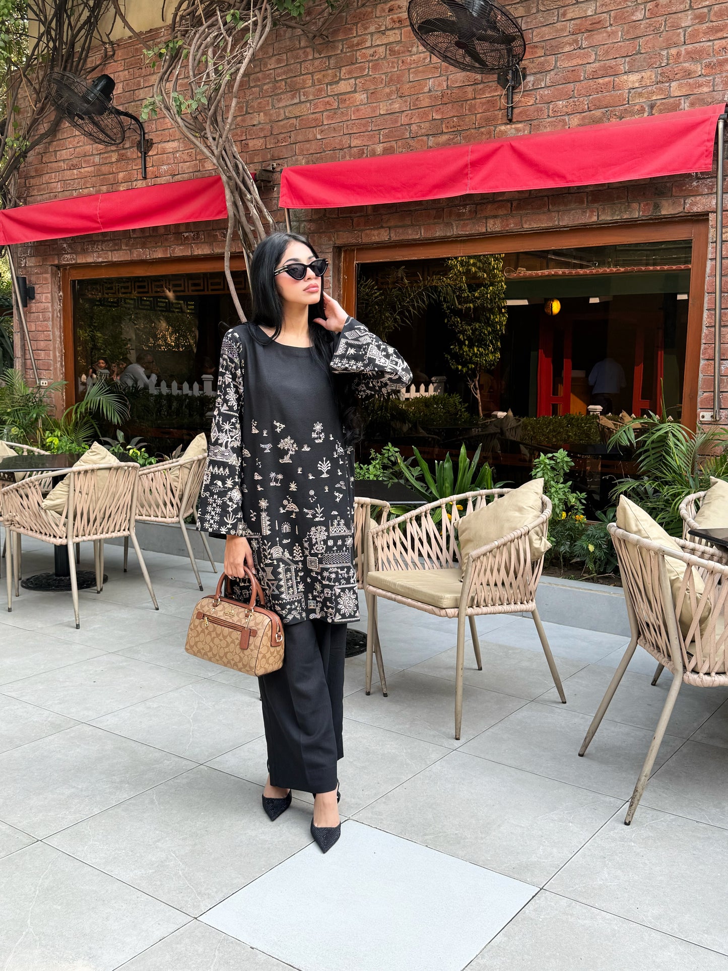 Monochrome - 2 pc Stitched