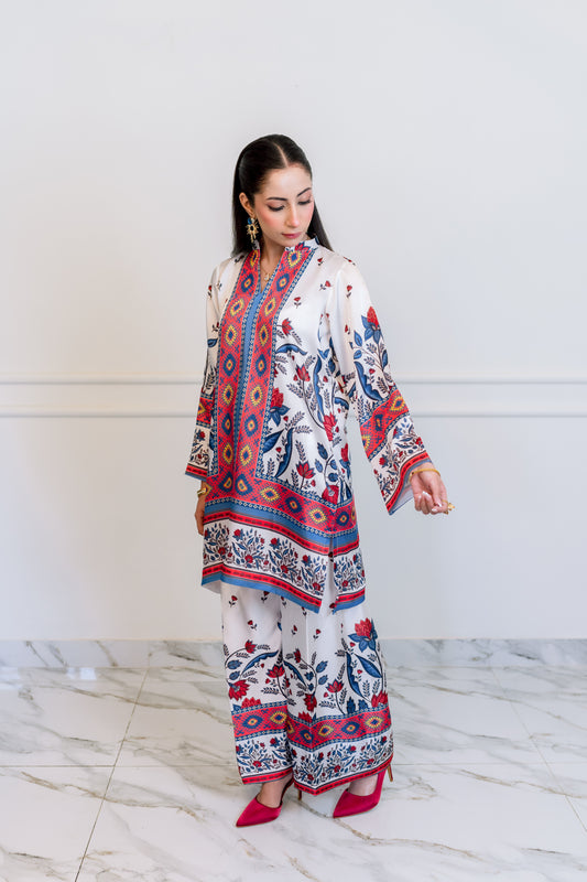 Isene - With Attached Cotton Silk Lining