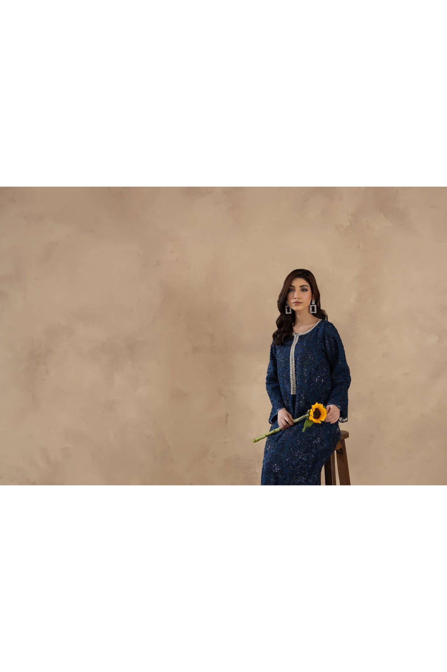 Ivy-1PC Stitched Kaftaan Pret