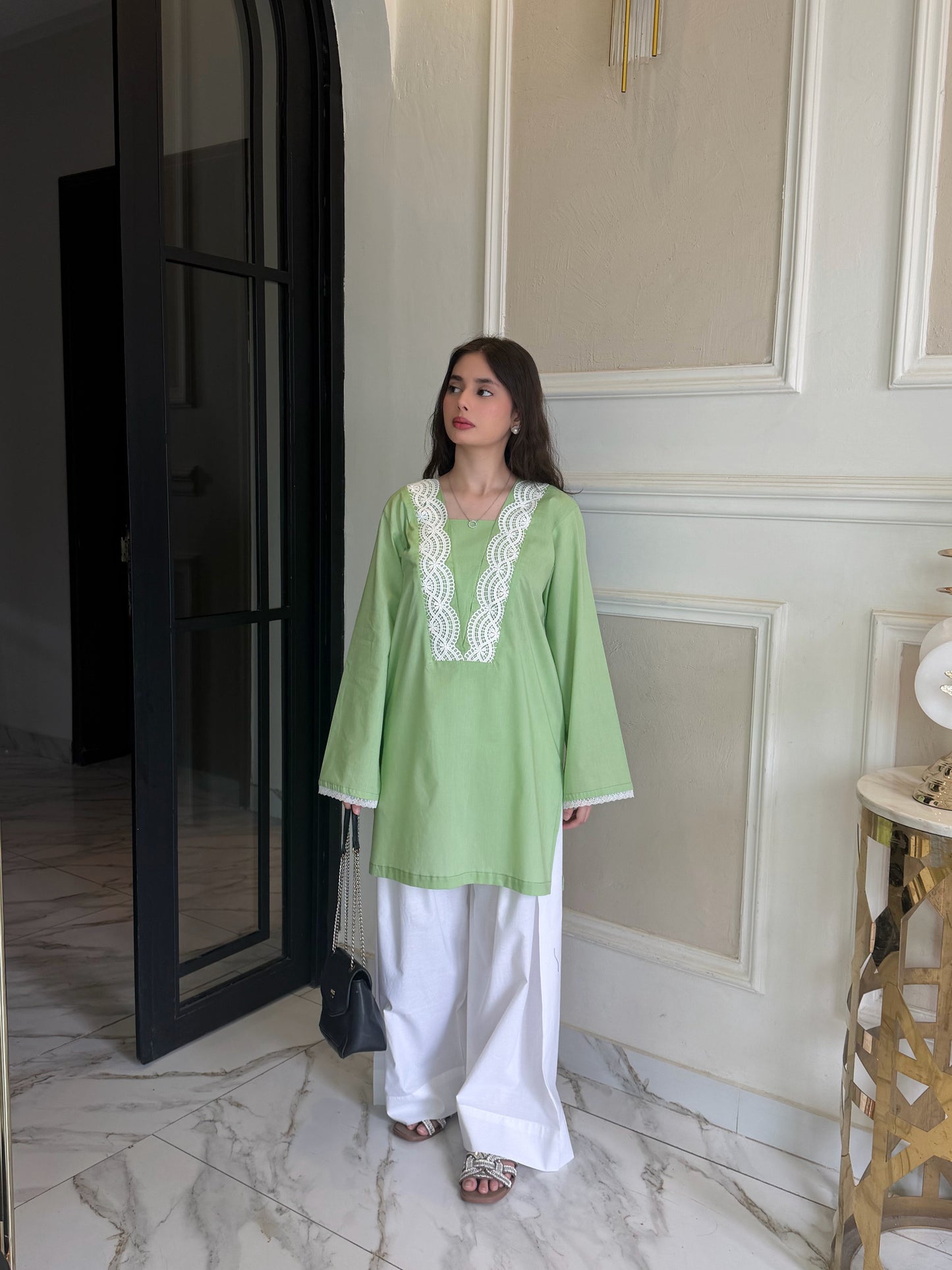 Noris - Stitched Pret