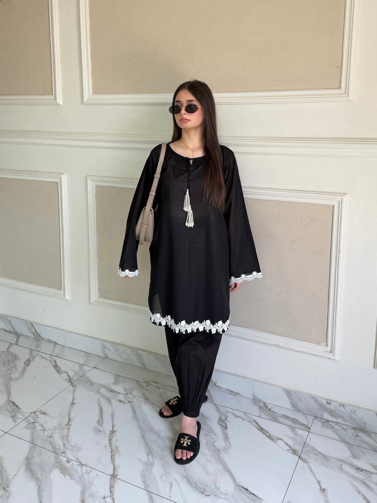 Raya - Stitched Pret