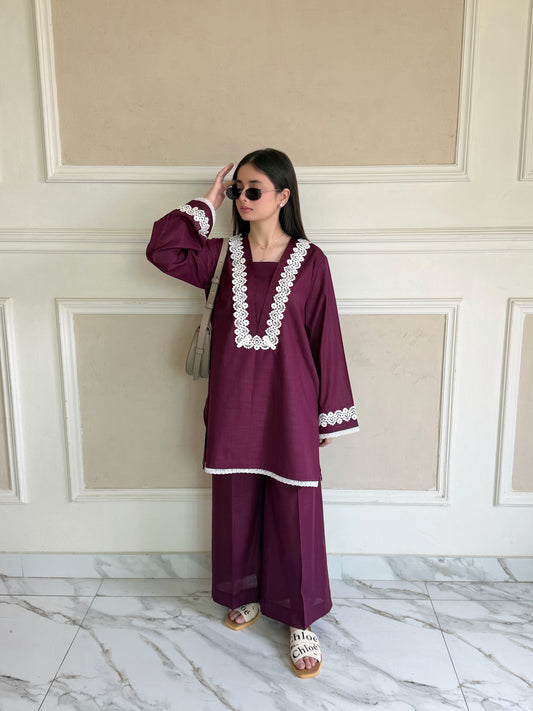 Hue - Stitched Pret
