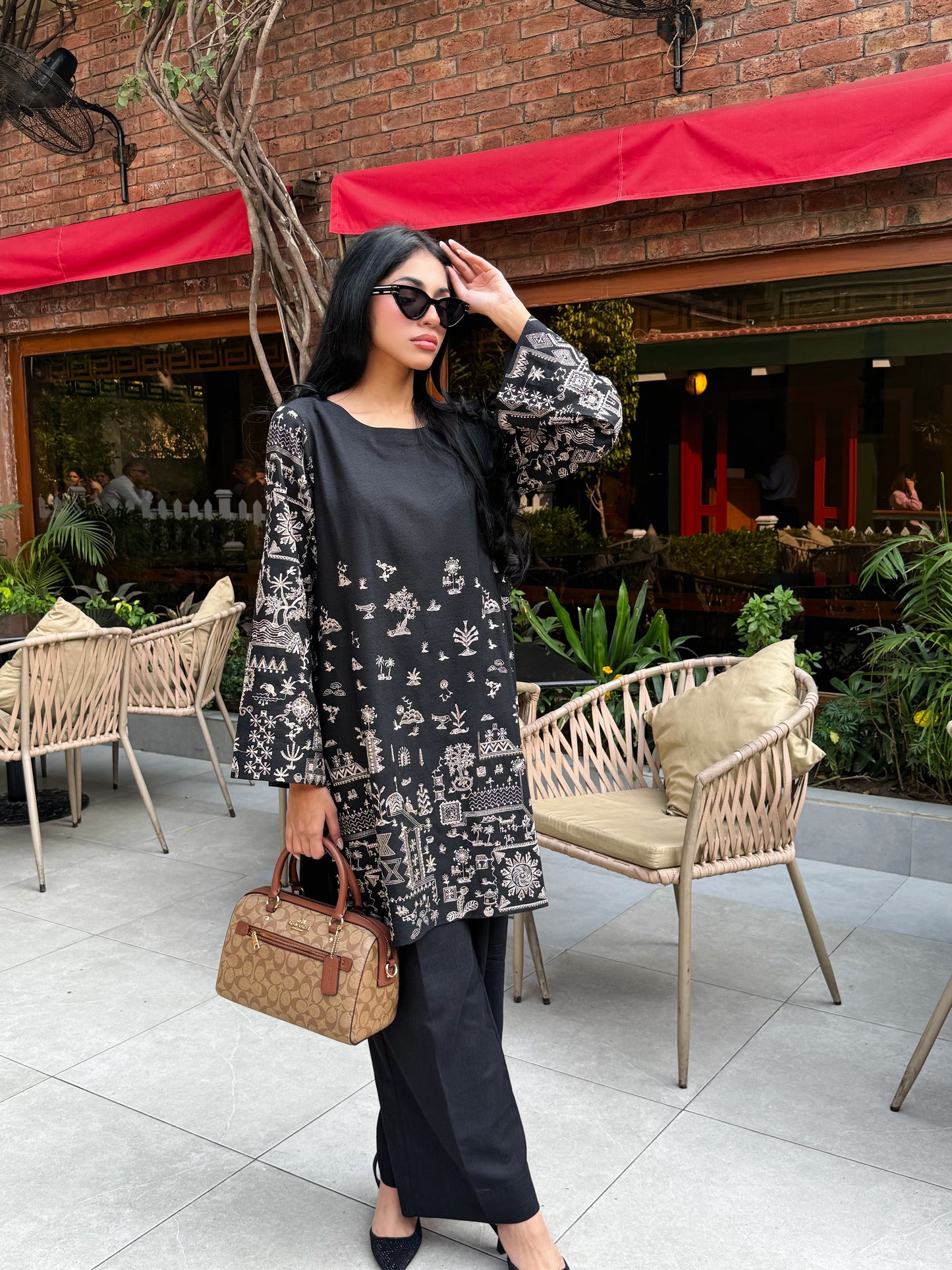 Monochrome - 2 pc Stitched