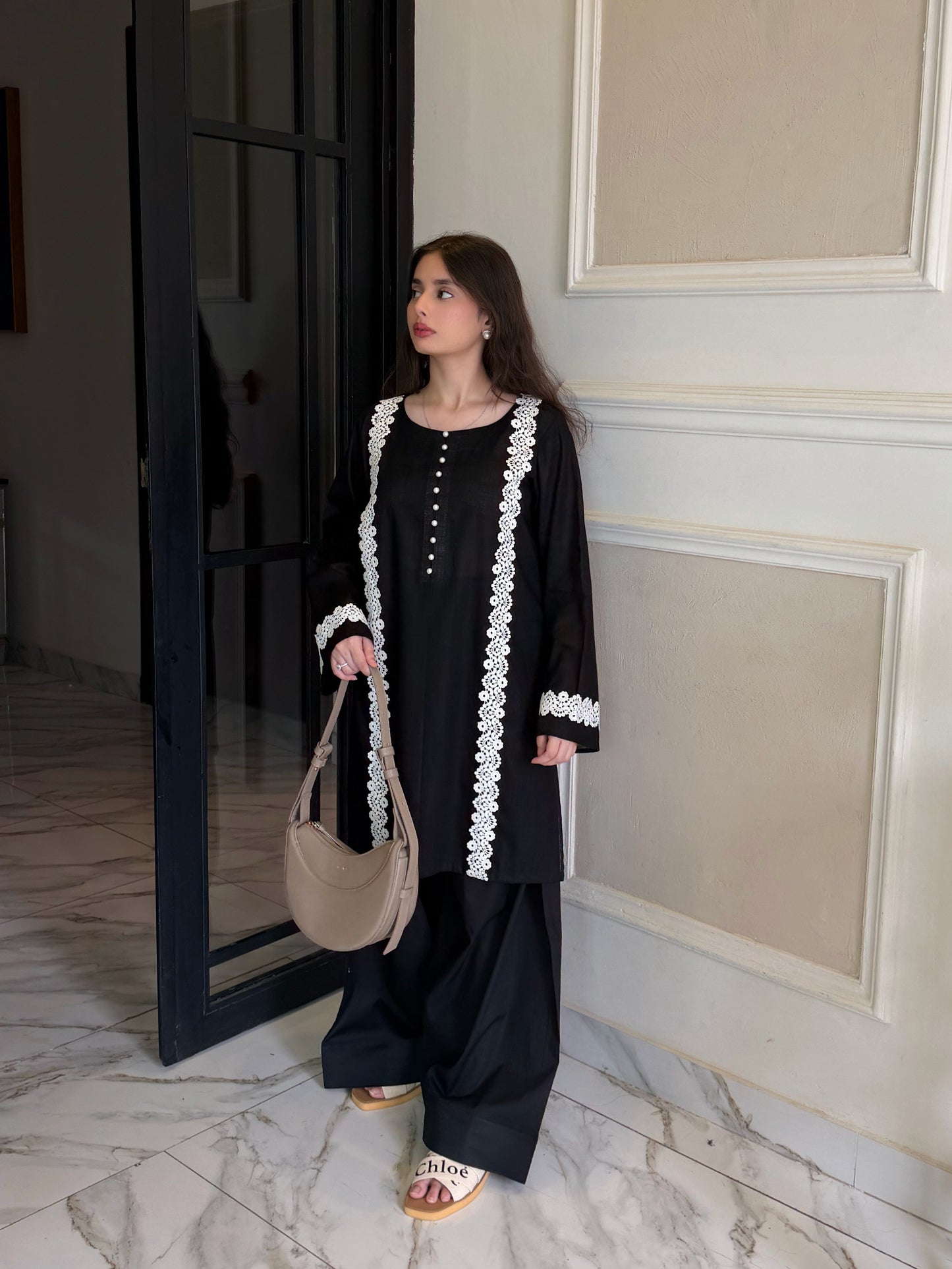 Lurea - Stitched Pret