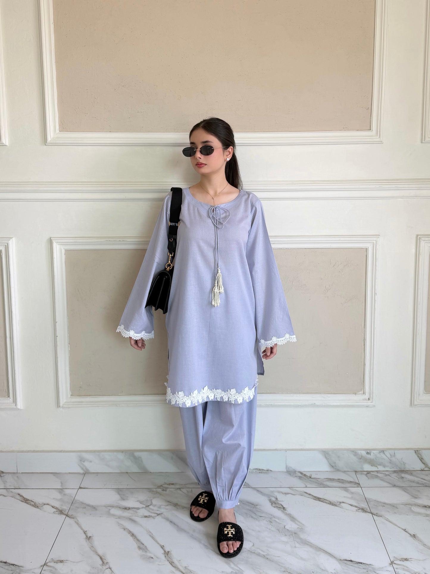 Kova - Stitched Pret